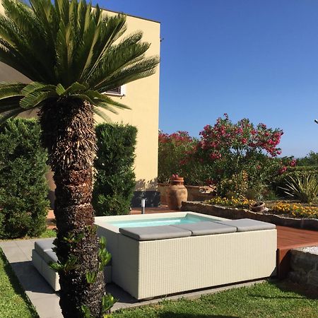 Bouganville B&B Cefalu Bagian luar foto