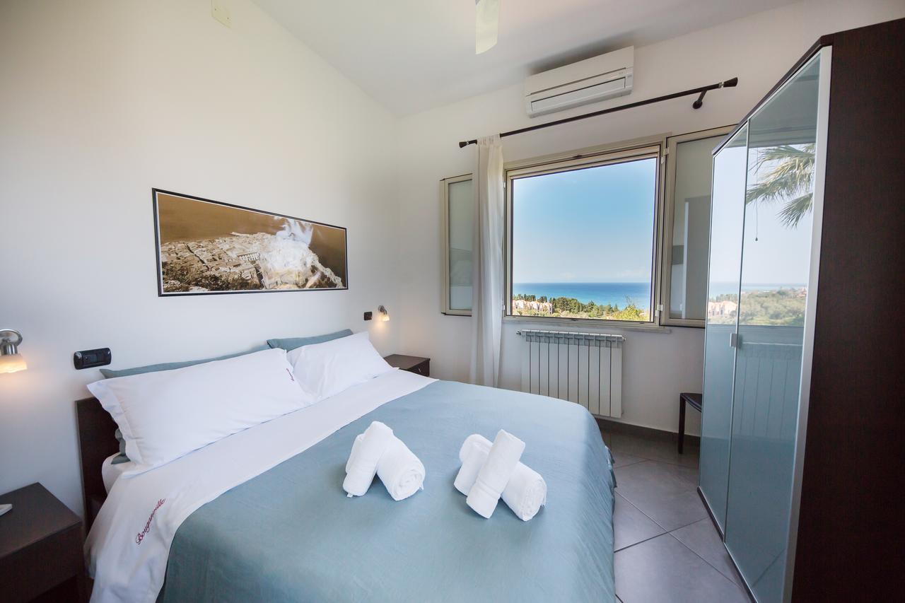 Bouganville B&B Cefalu Bagian luar foto