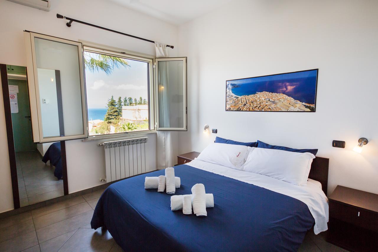 Bouganville B&B Cefalu Bagian luar foto
