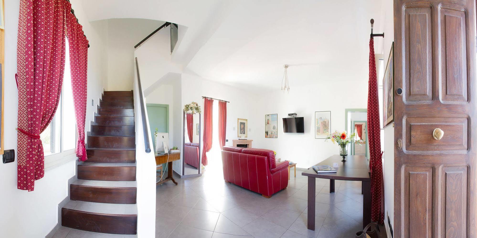 Bouganville B&B Cefalu Bagian luar foto